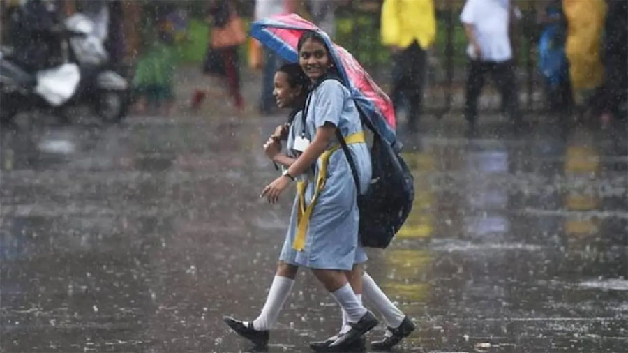 मुंबईसह राज्यात पावसाचा जोर वाढणार; ४८ तास मुसळधार पावसाचा इशारा