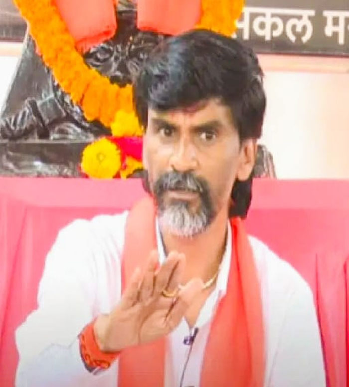 आझाद मैदानात मनोज जरांगेंचे बेमुदत आमरण उपोषण सुरू