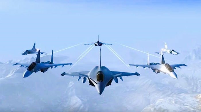 भारतीय वायुसेना वाढवणार लढाऊ विमानांचा ताफा