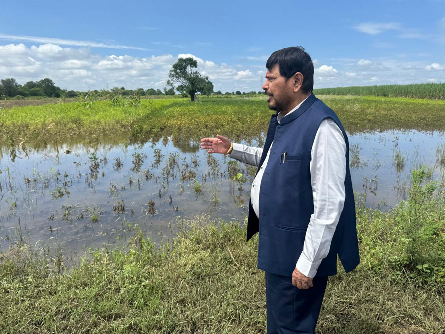 केंद्र सरकारकडून महाराष्ट्राला विशेष पॅकेज मिळवून देणार – रामदास आठवले