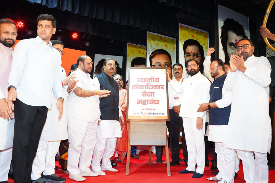 स्थानीय लोकाधिकार सेना महासंघ अध्यक्षपदी गजानन किर्तीकर, कार्याध्यक्षपदी श्रीकांत शिंदेंची नियुक्ती