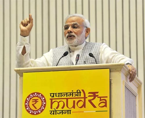 प्रधानमंत्री मुद्रा योजनेच्या ११ व्या वर्षपूर्तीनिमित्त पंतप्रधानांकडून प्रशंसा